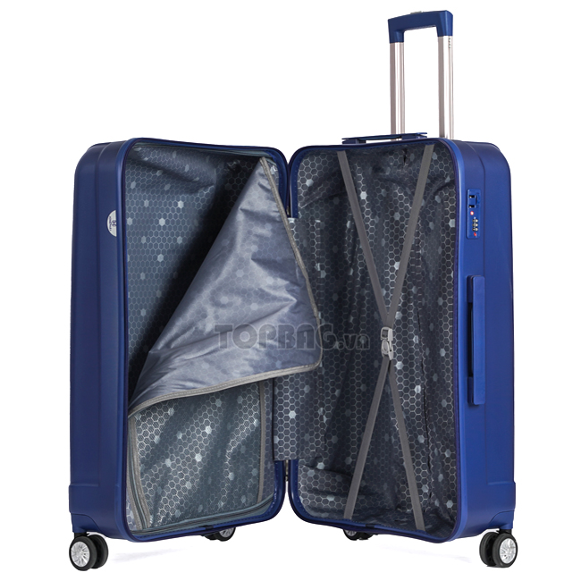 Ngăn chứa đồ rất rộng rãi của Vali Hùng Phát 603 28 inch, sức chứa lên tới 30-40kg hành lý